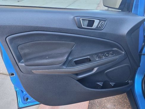 Used 2020 Ford EcoSport SE w/ SE Convenience Package image 15