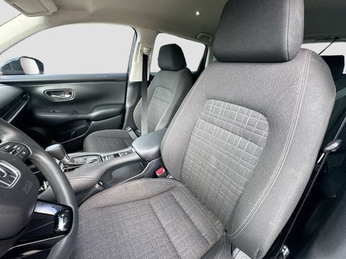 Used 2023 Honda HR-V LX image 18