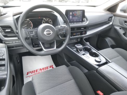 Certified 2023 Nissan Rogue SV AWD/4WD image 19