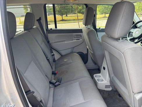 Used 2008 Jeep Liberty Sport w/ Popular Equipment Group AWD/4WD image 16