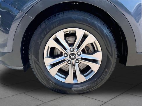 Used 2016 Hyundai Santa Fe Sport FWD image 11