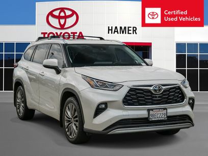 Used 2021 Toyota Highlander Platinum