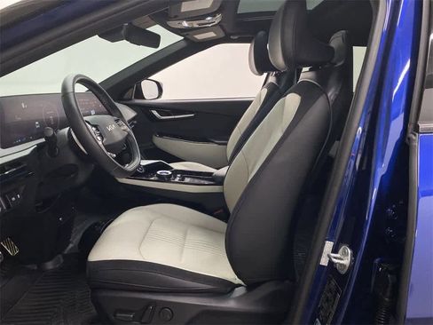 Used 2022 Kia EV6 GT-Line w/ GT-Line White Seat Package image 15