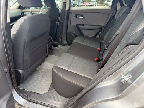 Used 2022 Nissan Rogue SV FWD image 20