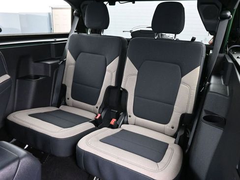 Used 2023 Ford Bronco Big Bend image 11