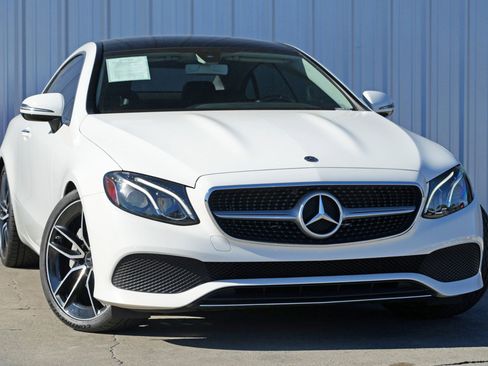 Used 2020 Mercedes-Benz E 450 Coupe image 2