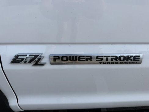 Used 2017 Ford F450 XL w/ Power Equipment Group image 15