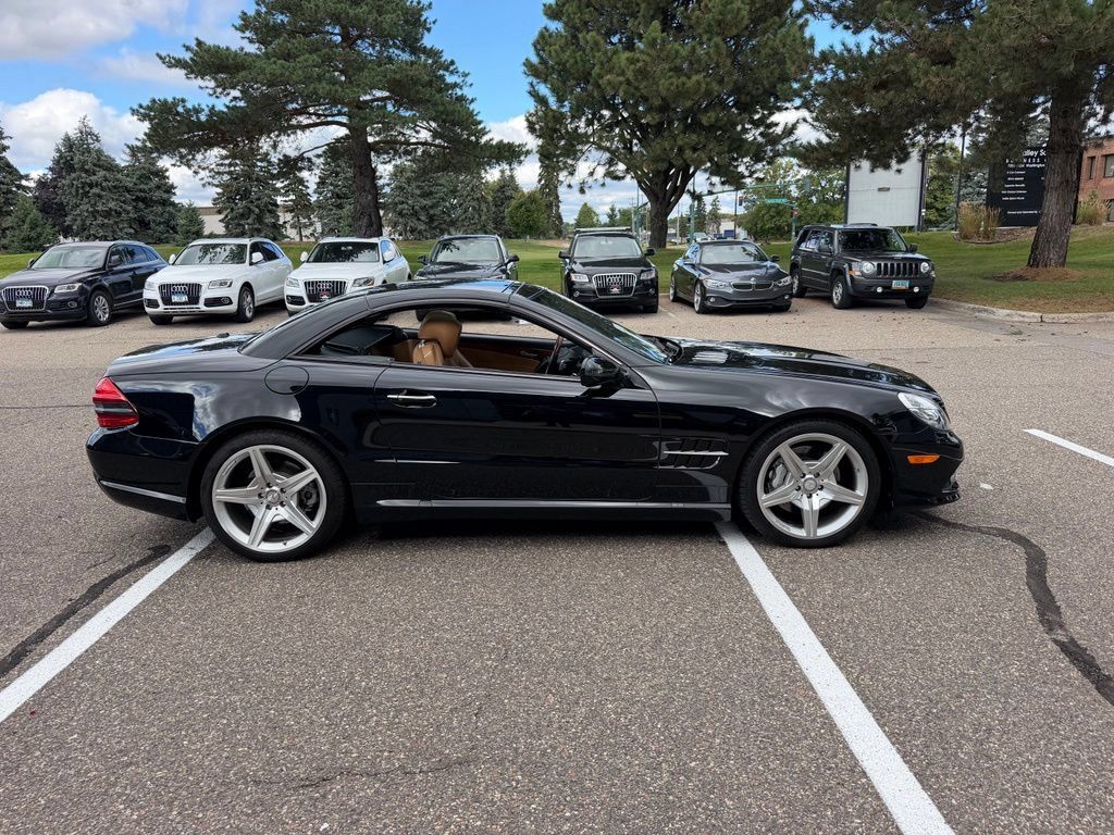 Used 2012 Mercedes-Benz SL 550 image 54