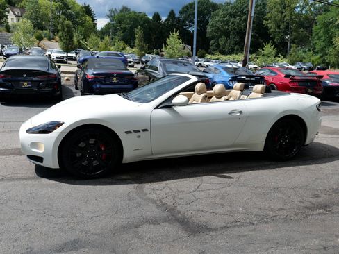 Used 2015 Maserati GranTurismo Convertible image 68