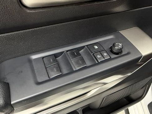 Used 2022 Toyota Tundra SR5 RWD image 29
