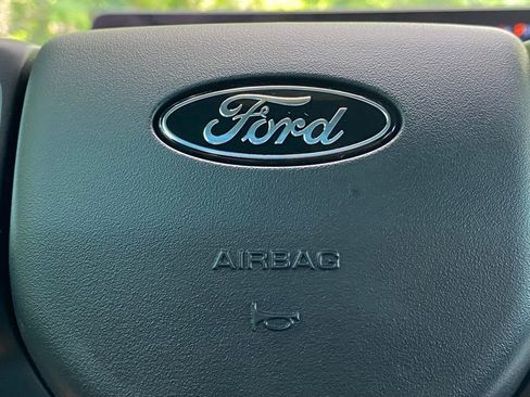 Used 2025 Ford Expedition Tremor AWD/4WD image 19