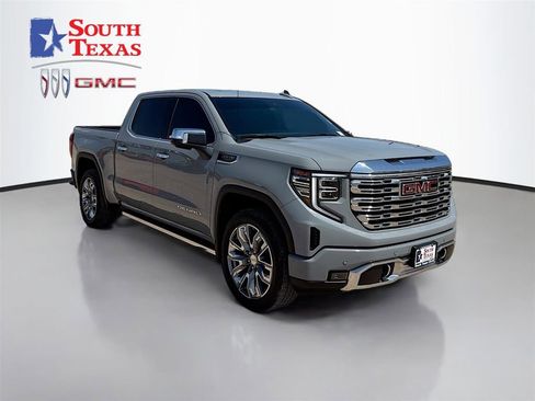 Used 2024 GMC Sierra 1500 Denali w/ Denali Reserve Package image 1