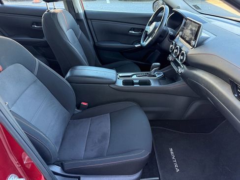Certified 2022 Nissan Sentra SR image 10