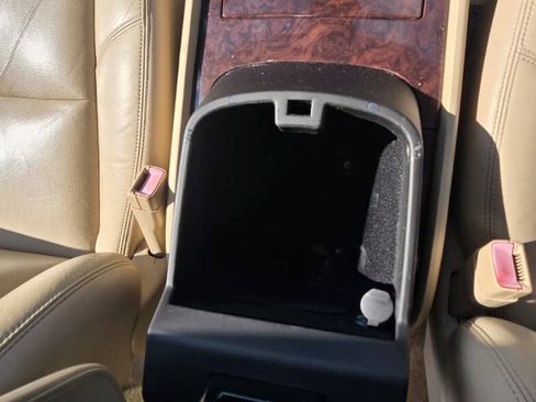 Used 2009 Cadillac Escalade ESV AWD image 41