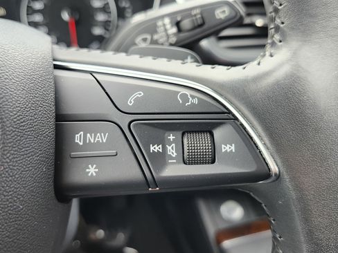 Used 2018 Audi Q5 2.0T Premium Plus w/ Premium Plus Package image 38