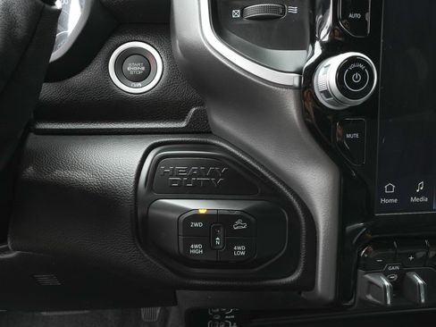 Used 2025 RAM 2500 Big Horn AWD/4WD image 22