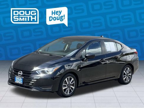 Used 2024 Nissan Versa SV FWD image 1