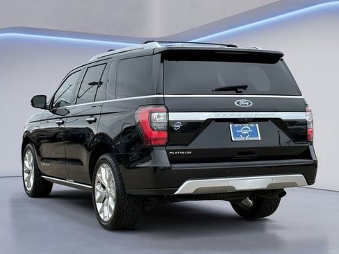 Used 2019 Ford Expedition Platinum RWD image 6