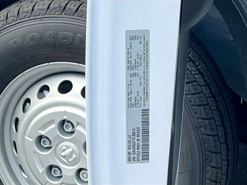 New 2026 RAM ProMaster 2500 w/ Convenience Group image 27