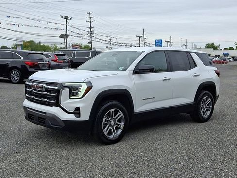 Used 2026 GMC Terrain Elevation AWD/4WD image 3