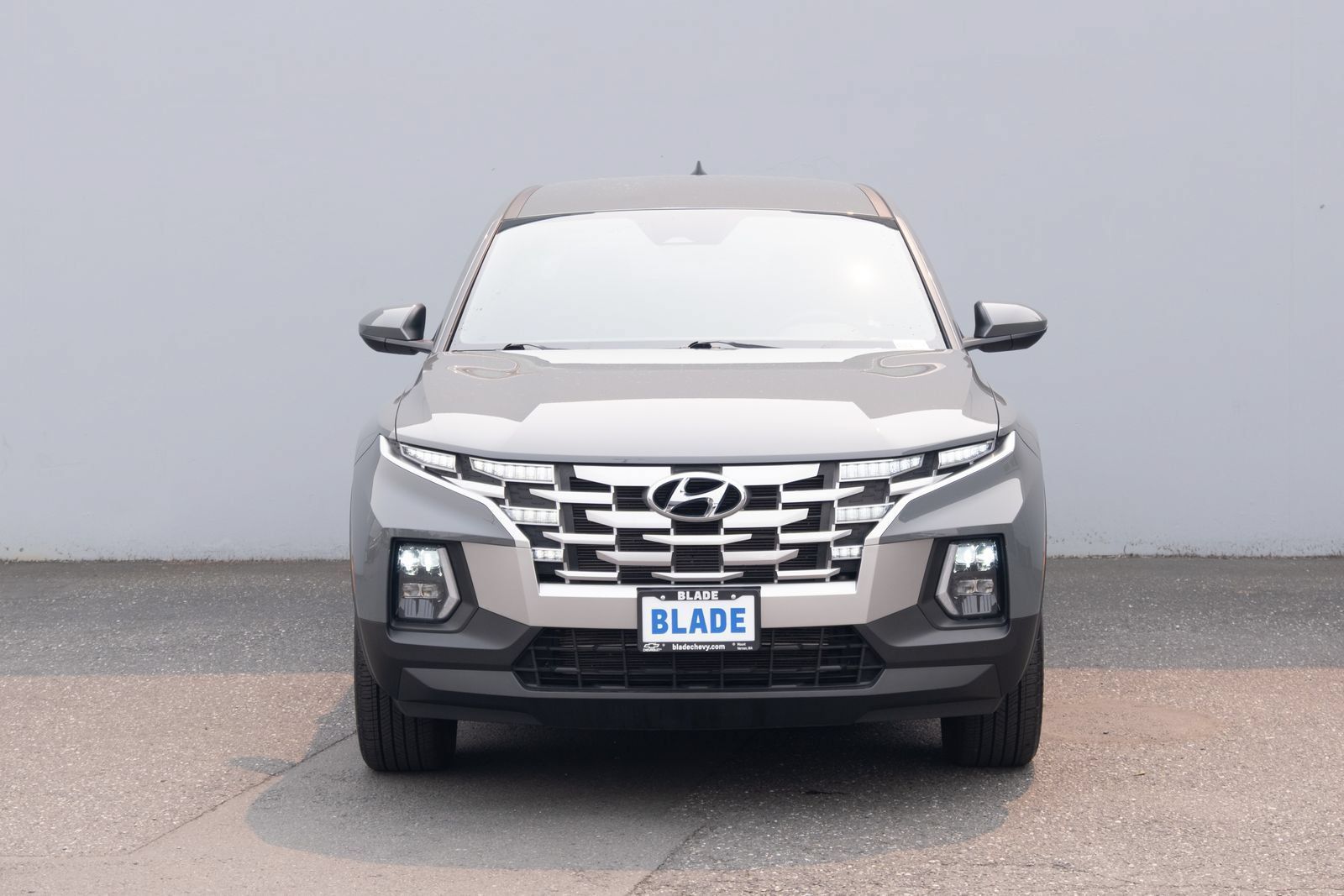 Used 2024 Hyundai Santa Cruz SE AWD/4WD image 16