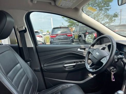 Used 2018 Ford Escape SEL FWD image 34