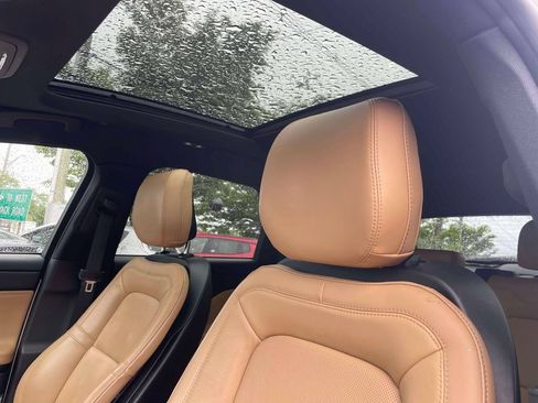 Used 2022 Lincoln Corsair Grand Touring w/ Elements Technology Bundle AWD/4WD image 18