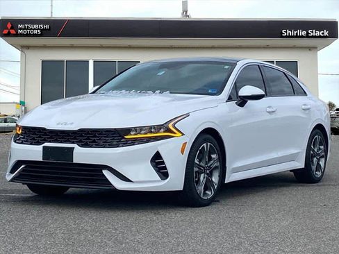 Used 2023 Kia K5 EX image 2