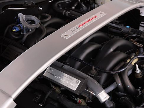 Used 2018 Ford Mustang Shelby GT350R w/ GT350R Equipment Group 920A image 29