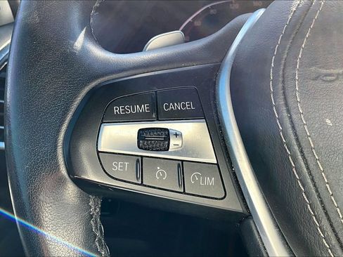 Used 2020 BMW X5 xDrive40i w/ Premium Package AWD/4WD image 23