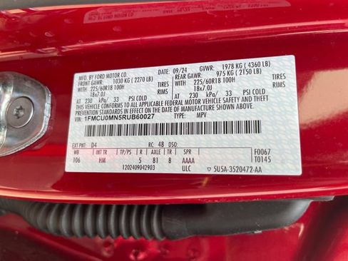 Used 2024 Ford Escape ST-Line w/ Tech Pack #1 FWD image 25