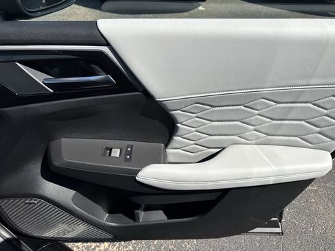 New 2026 Mitsubishi Outlander SEL FWD image 30
