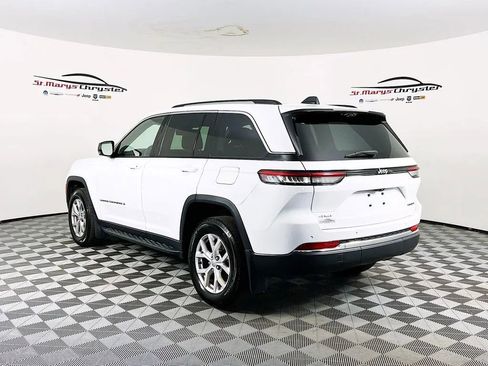 Used 2022 Jeep Grand Cherokee Limited w/ Luxury Tech Group II image 6
