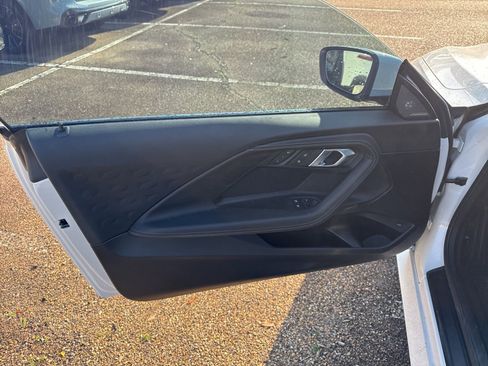 Used 2024 BMW 230i Coupe w/ Premium Package image 10