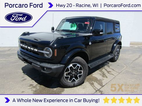 Used 2025 Ford Bronco Outer Banks AWD/4WD image 1