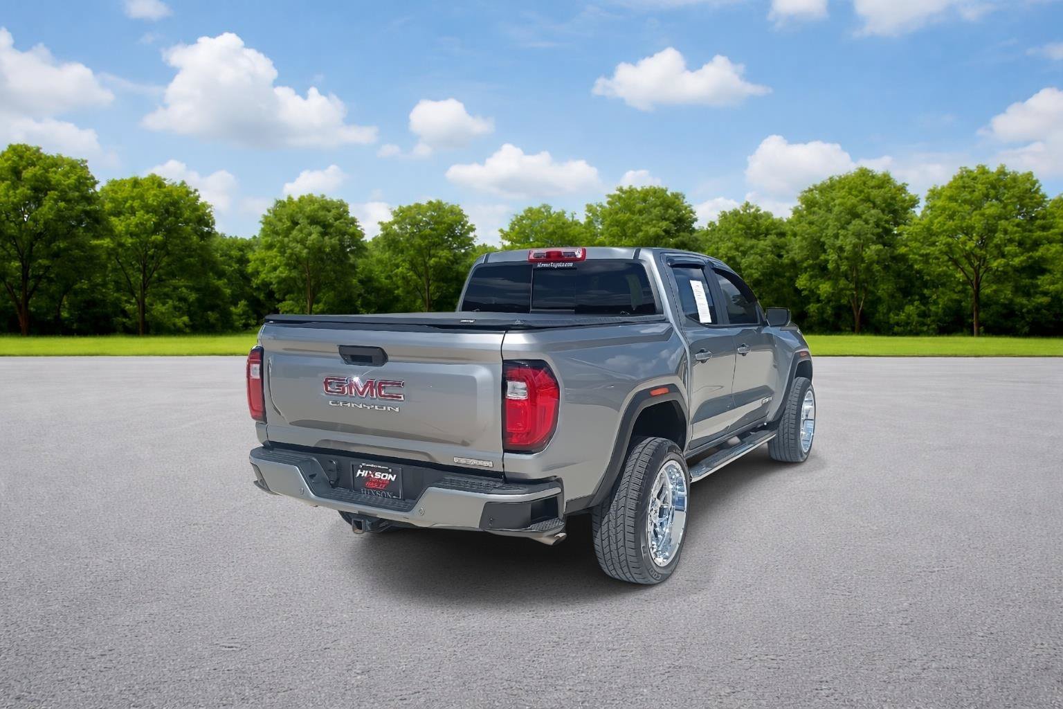 Used 2025 GMC Canyon Elevation RWD image 7
