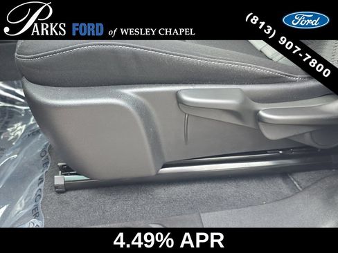 Used 2024 Chevrolet Colorado LT RWD image 18
