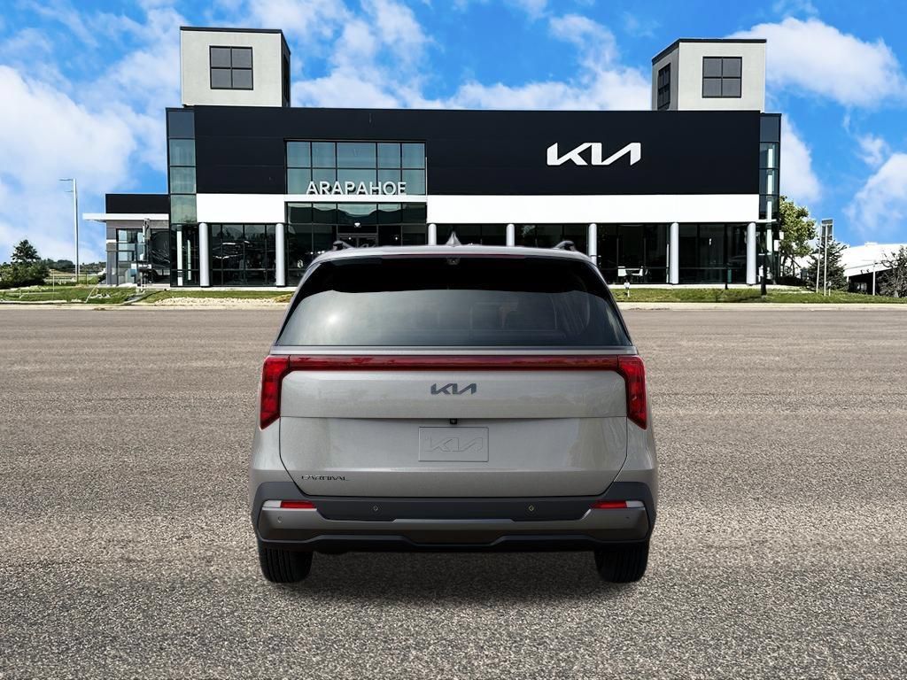 New 2027 Kia Carnival SX w/ Dark Edition Package FWD image 5