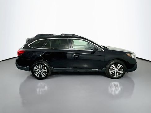 Used 2019 Subaru Outback 2.5i Limited AWD/4WD image 8