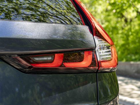 Used 2024 Honda CR-V EX-L image 13