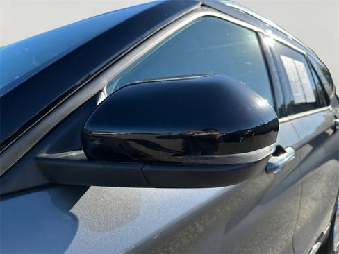 Used 2023 Ford Explorer Limited w/ Limited Technology Package image 11