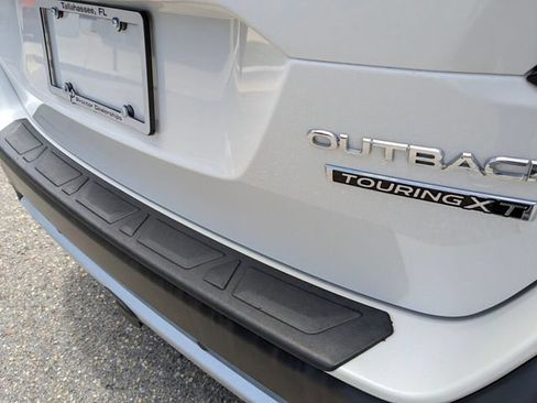 Used 2021 Subaru Outback Touring XT AWD/4WD image 12