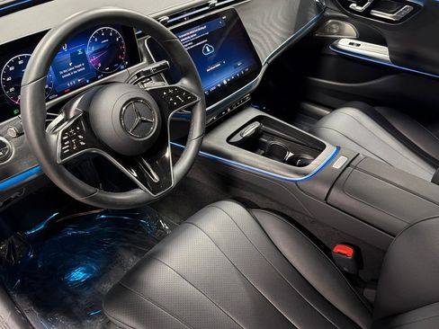 Used 2026 Mercedes-Benz E 350 Sedan image 9