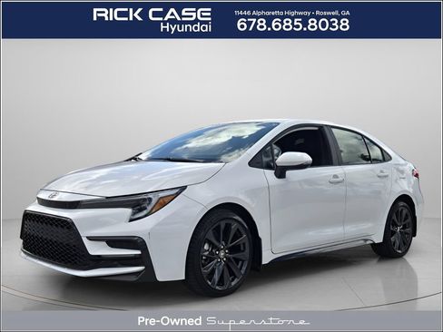 Used 2025 Toyota Corolla SE FWD image 1