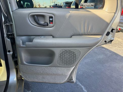 Used 2001 Oldsmobile Bravada AWD image 21