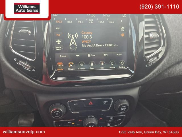 Used 2018 Jeep Compass Limited w/ Navigation Group AWD/4WD image 19