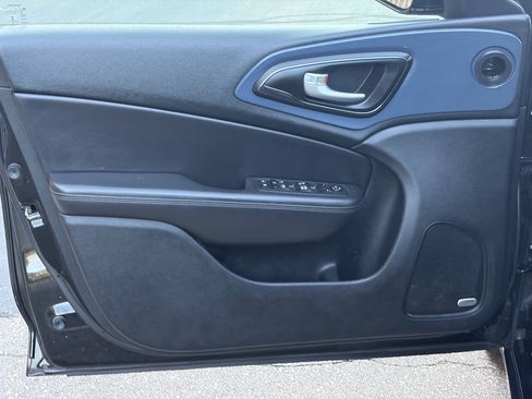 Used 2015 Chrysler 200 S w/ Navigation & Sound Group I AWD/4WD image 9