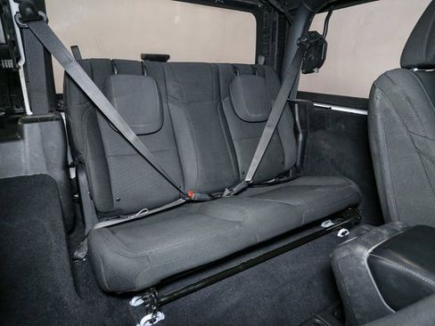 Used 2023 Jeep Wrangler Sport S image 18