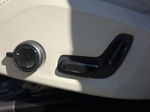 New 2026 Volvo XC90 B6 Ultra image 41