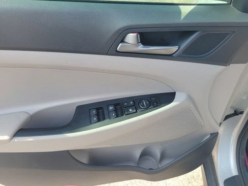 Used 2018 Hyundai Tucson SE w/ Cargo Package AWD/4WD image 30